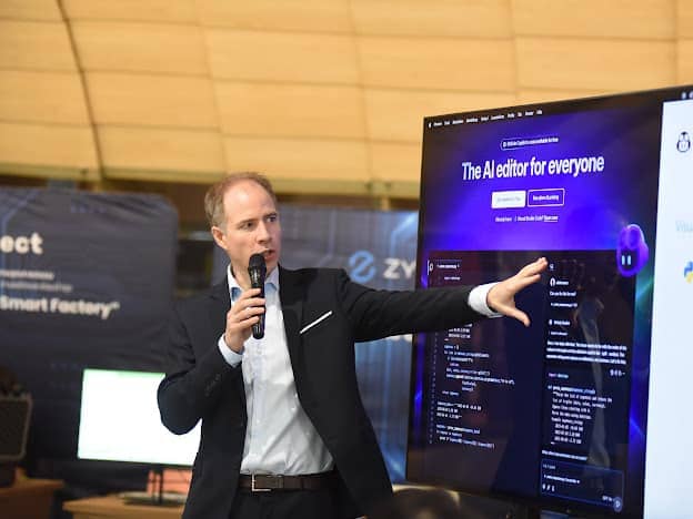 ai-international-forum-utcc-7-min Ai UTCC 5.0 : Empowering Business Through Ai