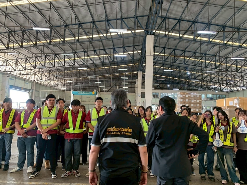 จากห้องเรียนสู่ท่าเรือ สัมผัสระบบโลจิสติกส์ระดับประเทศ