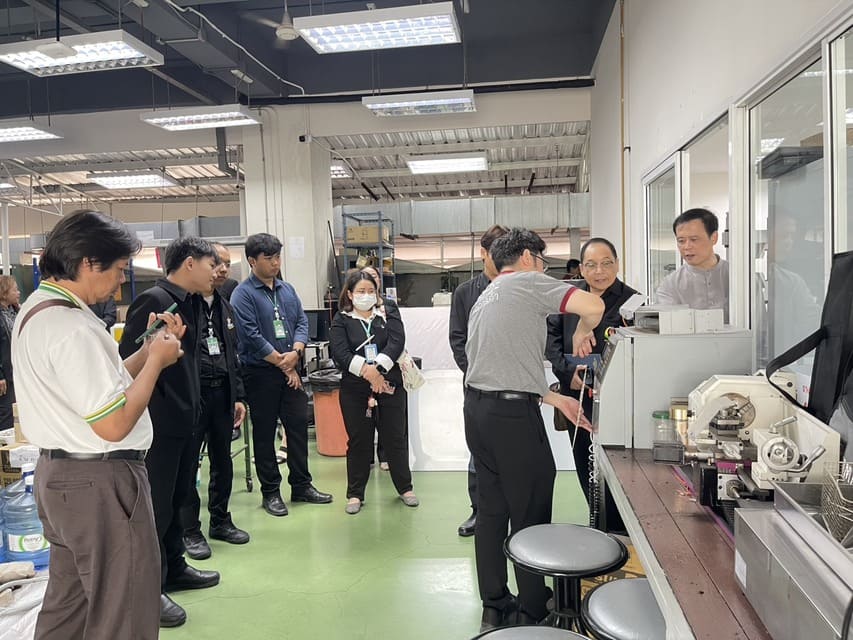 ต้อนรับคณะครูและบุคลากรจาก โรงเรียนฝึกอาชีพกรุงเทพมหานคร