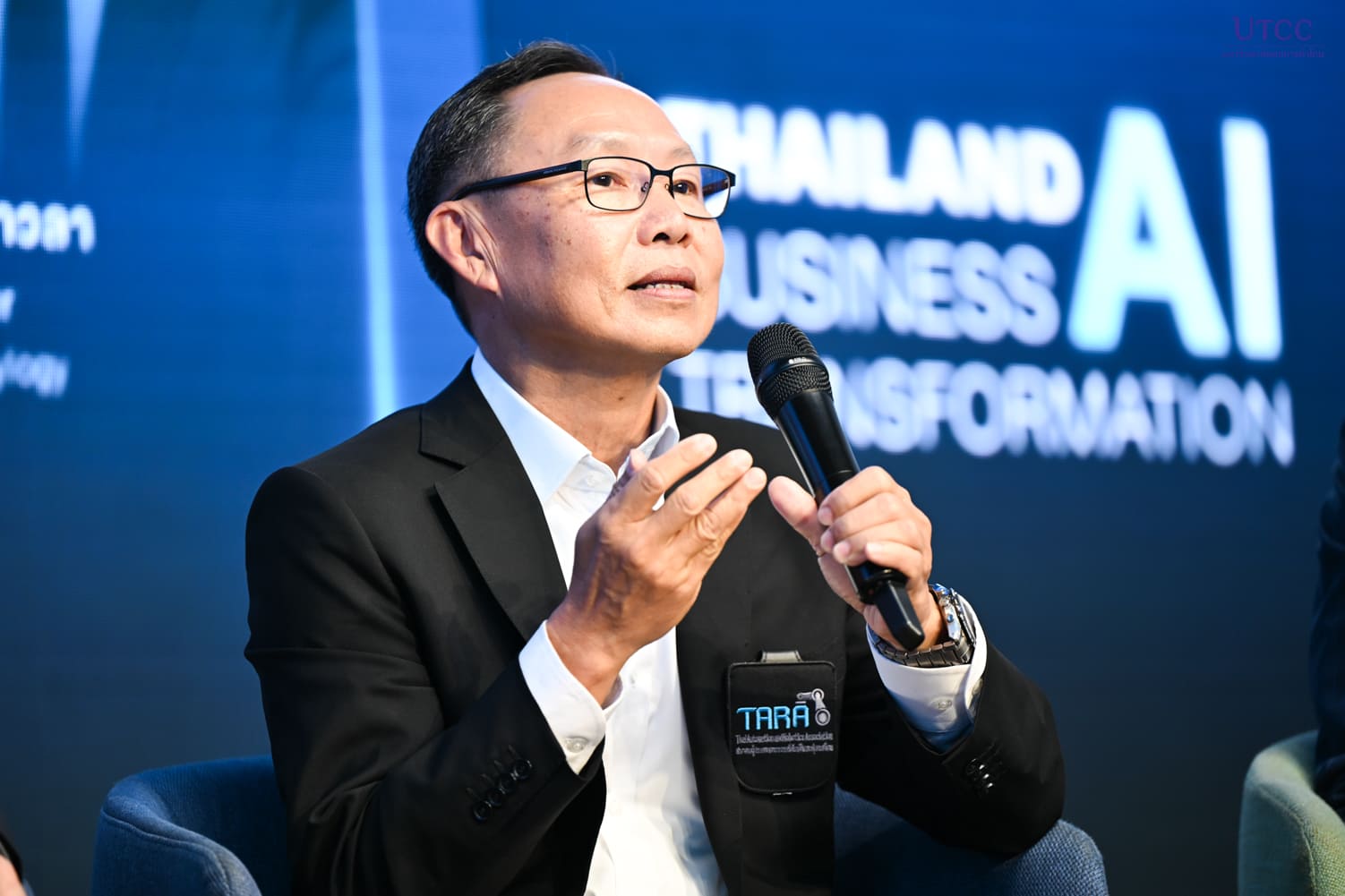 Maga Tech Trend ถือเป็นเวทีที่สร้าง Impact ให้กับวงการธุรกิจไทยอย่างแท้จริง ผ่านการเจาะลึกเทรนด์ AI, IoT, Humanoid และ Infrastructure กับ“ตัวจริงสายเทค” ระดับประเทศ ที่มาร่วมกันเปลี่ยนจาก &#8220;เทรนด์&#8221; ให้กลายเป็น &#8220;กลยุทธ์ที่ใช้ได้จริง&#8221;