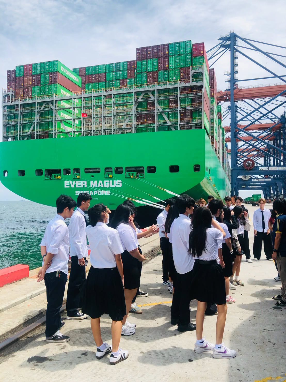 นักศึกษาวิศวกรรมศาสตร์ UTCC ศึกษาดูงาน KLN Seaport แหลมฉบัง เปิดประสบการณ์โลจิสติกส์และอุตสาหกรรมจริง