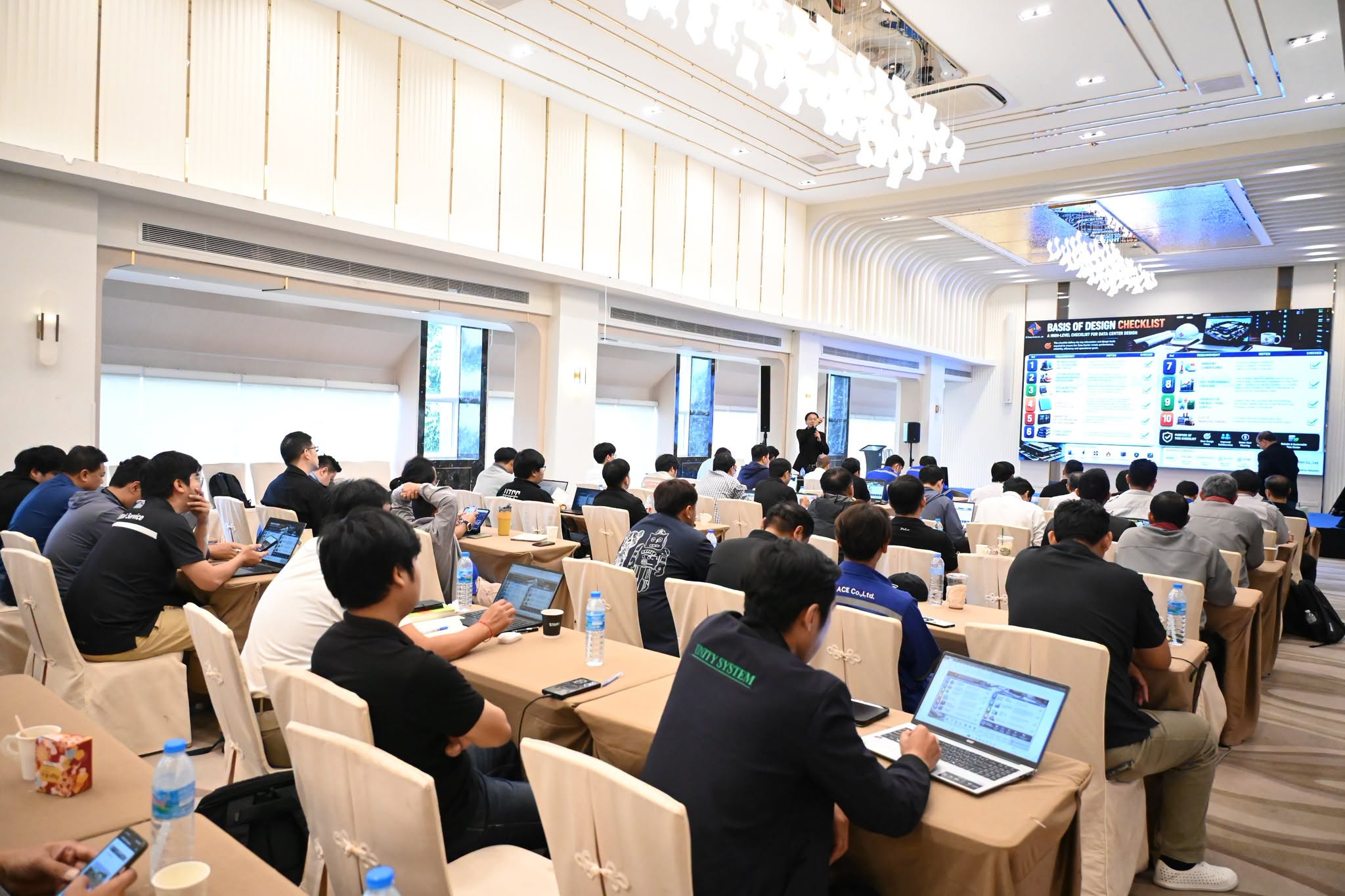 Data Center เติบโตต่อเนื่อง วิศวกรรมศาสตร์ UTCC ปั้นทักษะ Commissioning รับความต้องการอุตสาหกรรม